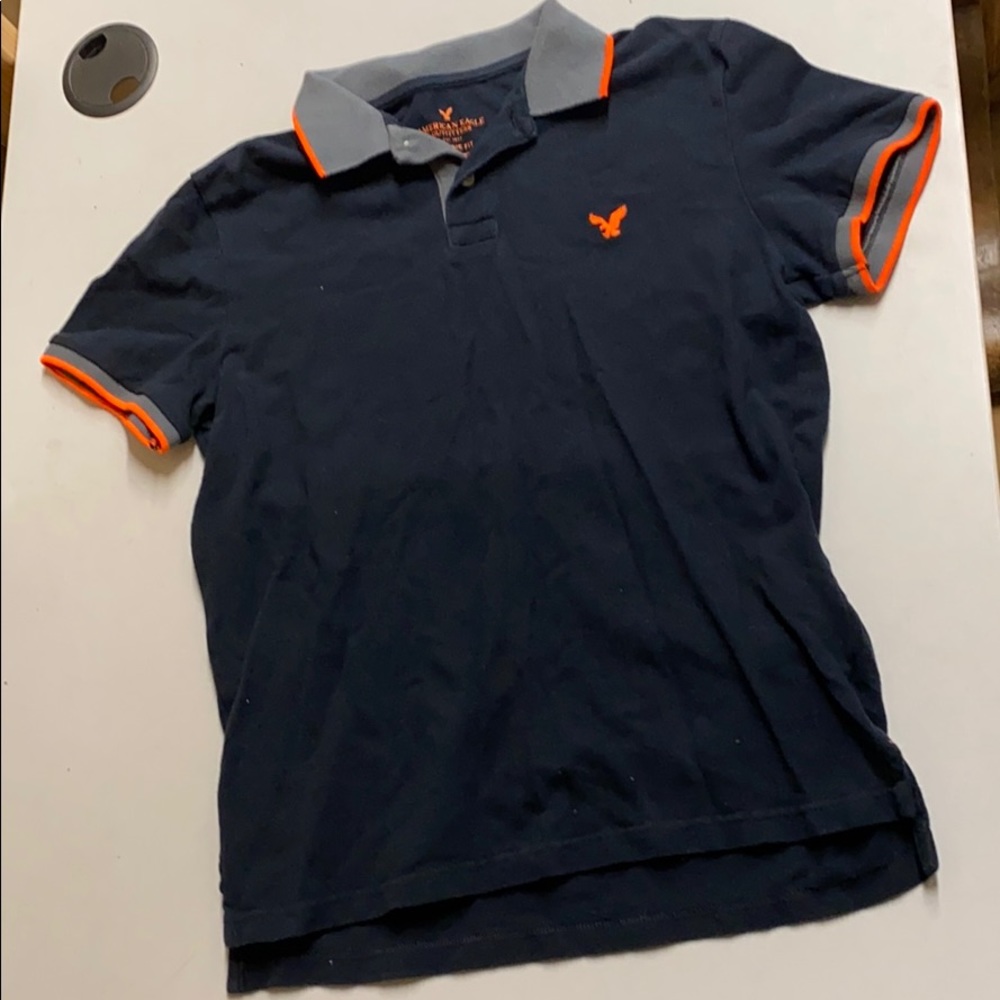 Men’s size M American eagle polo